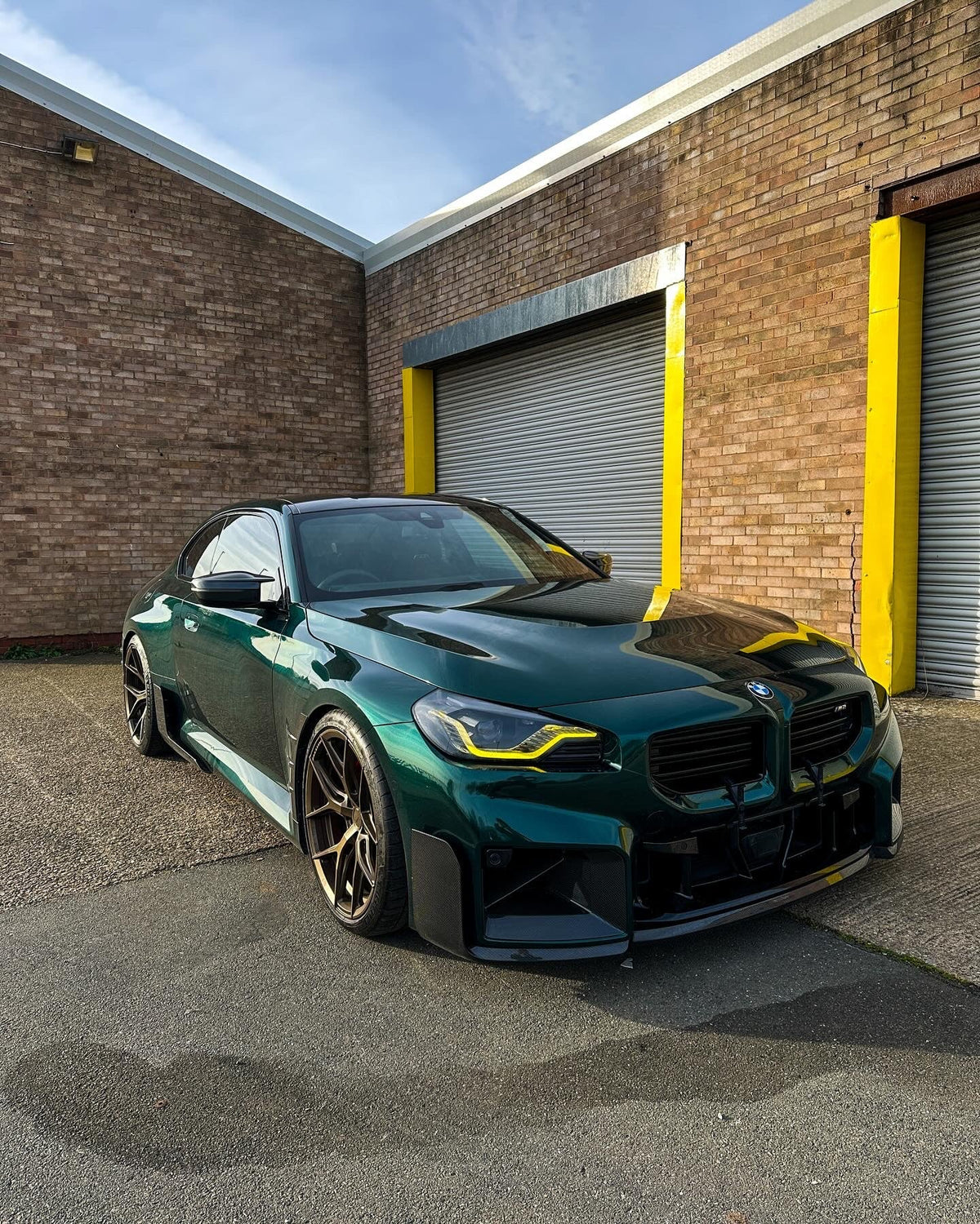 AlpineX Dynamics MP Style Pre-preg Dry Carbon Fiber Side Skirt For BMW G87 M2