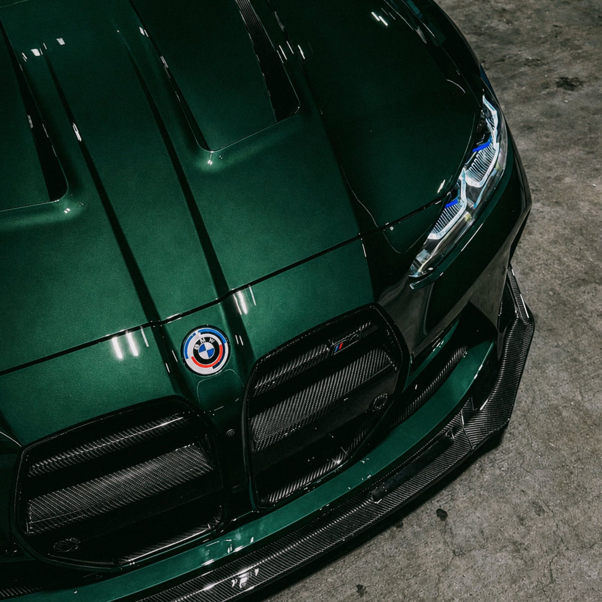 AlpineX Dynamics V Style Pre-preg Dry Carbon Fiber Grille For BMW G8X M3 M4