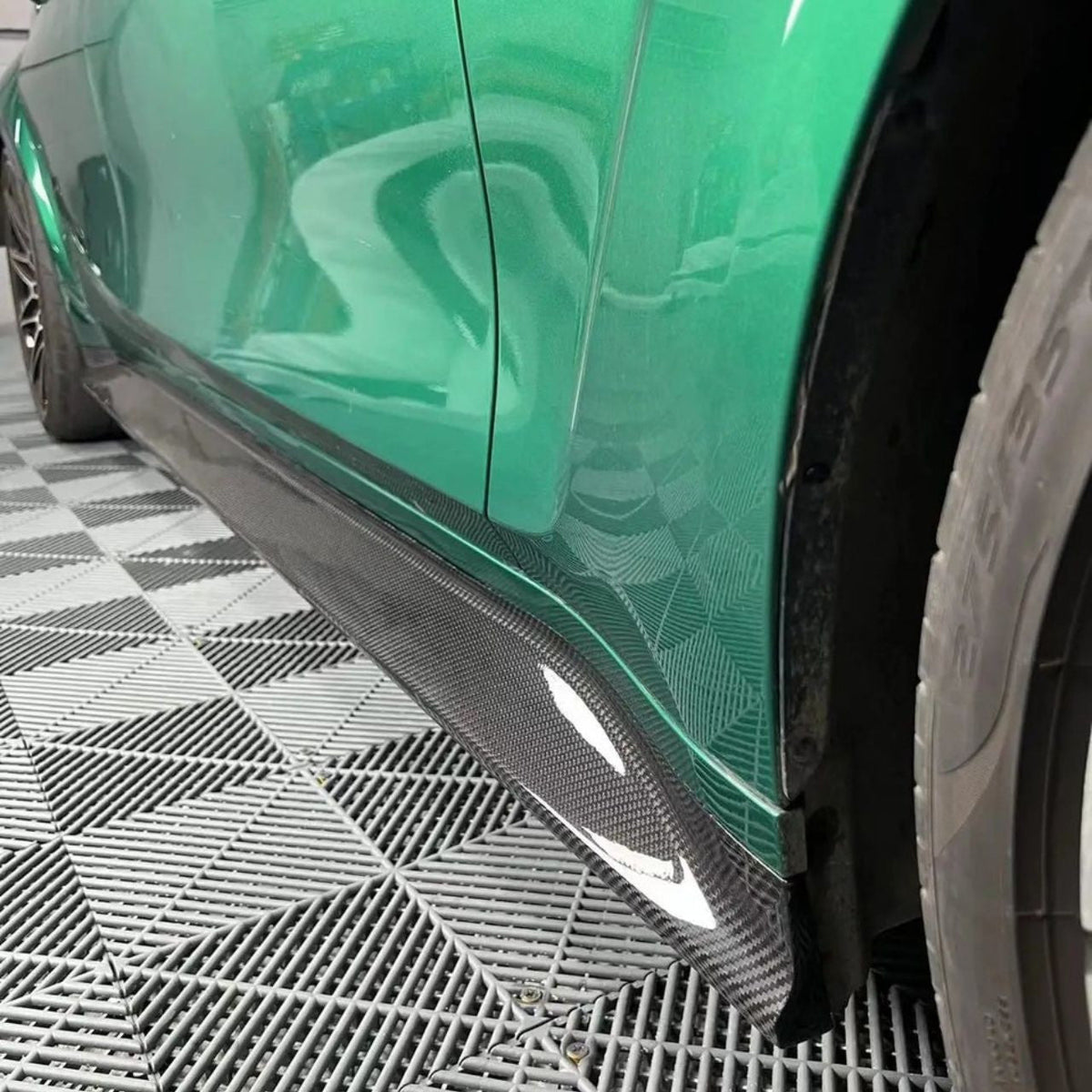 AlpineX Dynamics 3D Style Dry Carbon Fiber Side Skirt For BMW G80 M3 / G82 M4