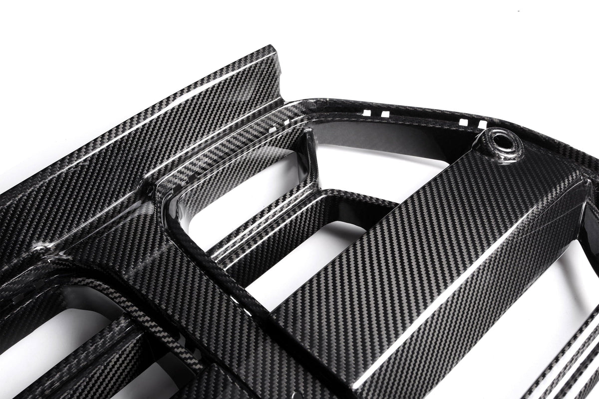 AlpineX Dynamics CSL Style Pre-preg Dry Carbon Fiber Grille For BMW G8X M3 M4
